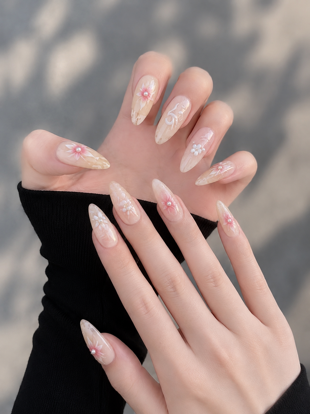 Petal Heirloom - Blush Floral Pearl Press On Nails